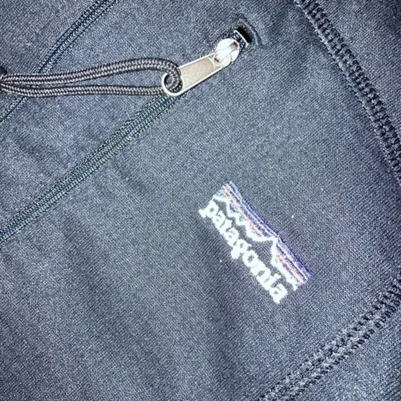 Patagonia black sweater L